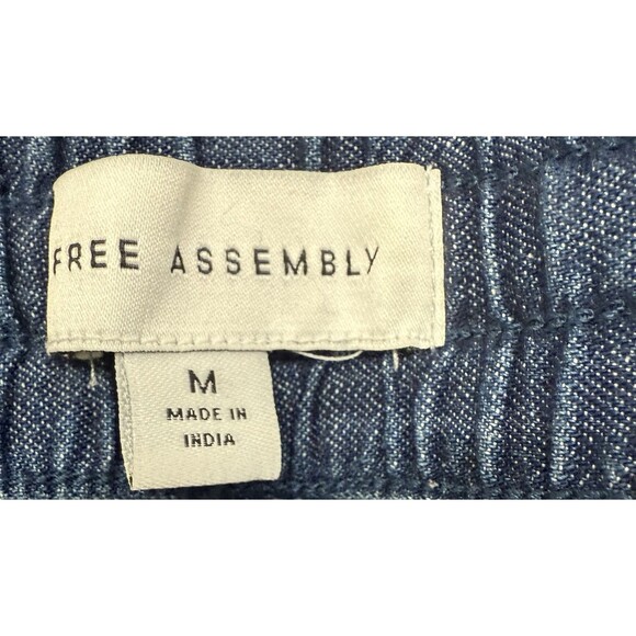 Free Assembly Women’s Chambray Cargo Pants Medium Blue 100% Cotton Pull On Crop - Picture 3 of 9